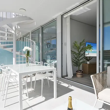 Vivi Homes - Dior Pool, Jacuzzi, Terrace & Sea View Apartment Fuengirola