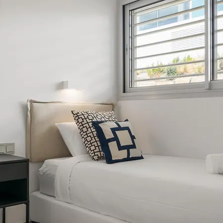 Vivi Homes - Dior Pool, Jacuzzi, Terrace & Sea View * Fuengirola