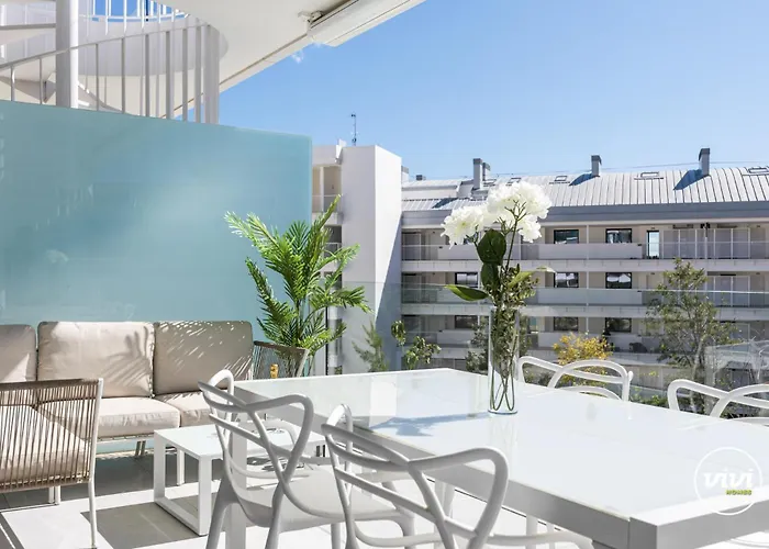 Vivi Homes - Dior Pool, Terrace & Sea View