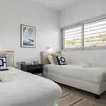 Апартаменты Vivi Homes - Dior Pool, Terrace & Sea View *