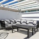 Апартаменты Vivi Homes - Dior Pool, Terrace & Sea View *