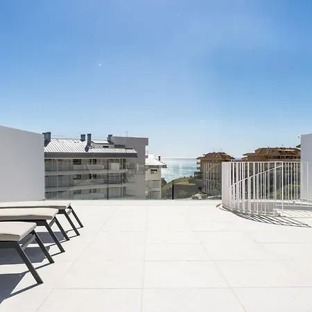 Vivi Homes - Dior Pool, Terrace & Sea View *